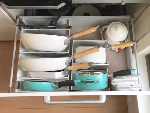 小戶型收納秘籍 讓清潔用品變身治愈系美學(xué)